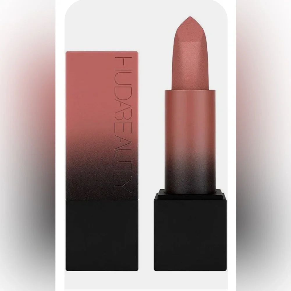 HUDA BEAUTY Lipstick - Interview Power Bullet new without box